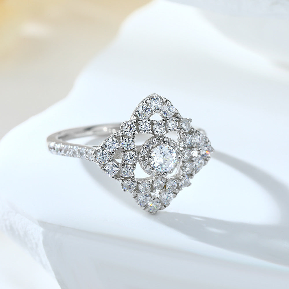 Timeless 1.5ct Round cut Engagement Ring for Women in Sterling Silver