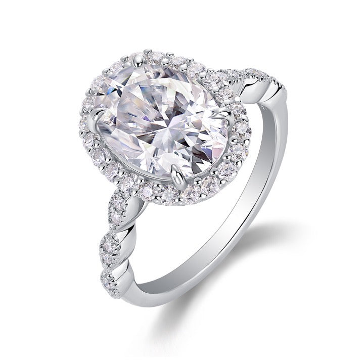 Moonlit Oval 4.5CT Moissanite Solitaire Ring in Sterling Silver 925