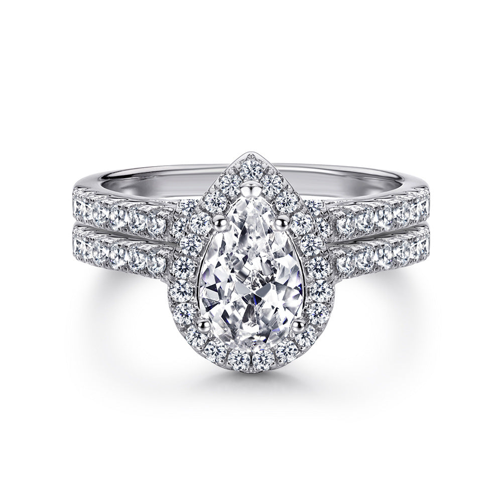 Romantic 1.5ct Pear cut 2pc Wedding Ring Set for Women in Sterling Silver