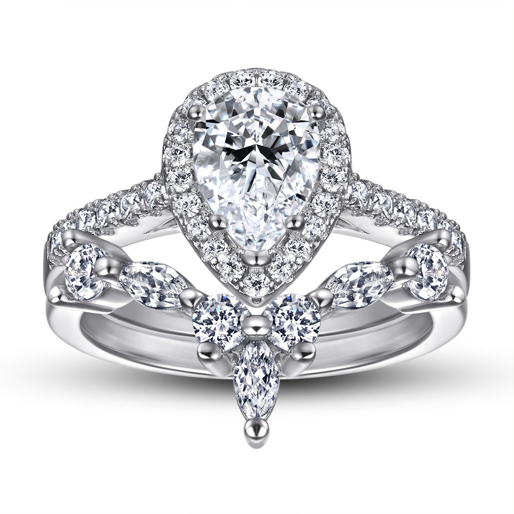 Romantic 1.5ct Pear cut 2pc Wedding Ring Set for Women in Sterling Silver