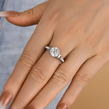 Grand Splendor 3.0ct Round Cut Engagement Ring for Women in Sterling Silver