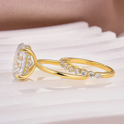 Royal Gleam 5.5 Carat Oval Cut Wedding Set in Sterling Silver