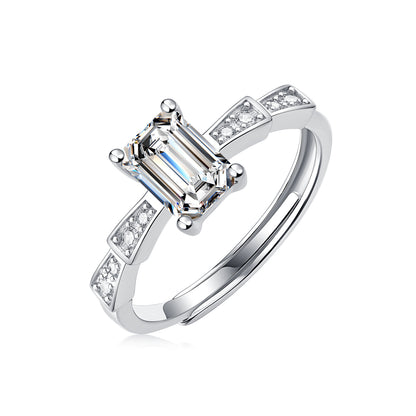 Elegant Bow – Emerald Allure 1 Karat Smaragd – Schliff-Moissanit-Solitärring aus Sterlingsilber 925 – Größenverstellbar