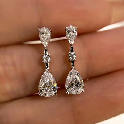 Graceful Modern 1.0Ct Women's Stud Earrings