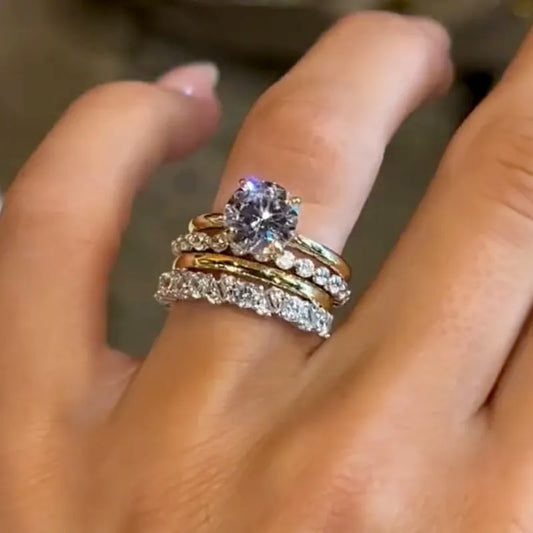 Majestic Bloom 2.0 Carat Round Cut Wedding Set in Sterling Silver