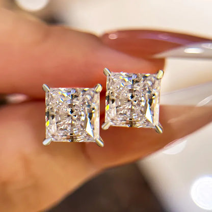 Elegant Minimal 2.0Ct Women's Stud Earrings