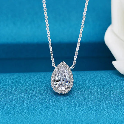 3.0ct Sophisticated Pear Cut Pendant Necklace For Women In White Gold