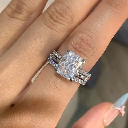 Grand Splendor 2.0 Carat Radiant Cut 3-Piece Wedding Set in Sterling Silver