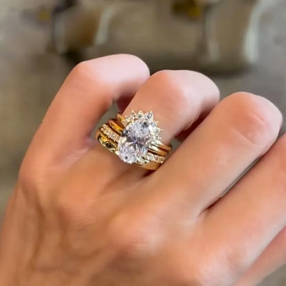 Grand Splendor 4.0ct Oval Cut Wedding Set for Women in Sterling Silver