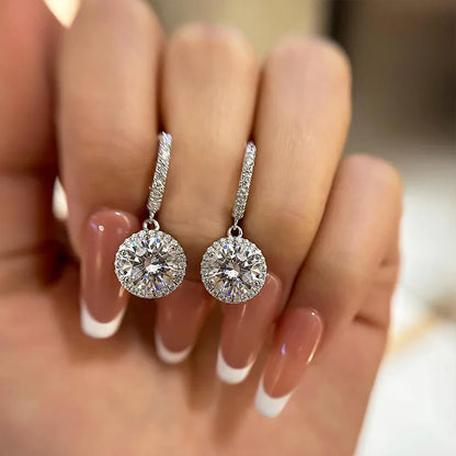 Stunning Lustrous 1.0Ct Women's Stud Earrings