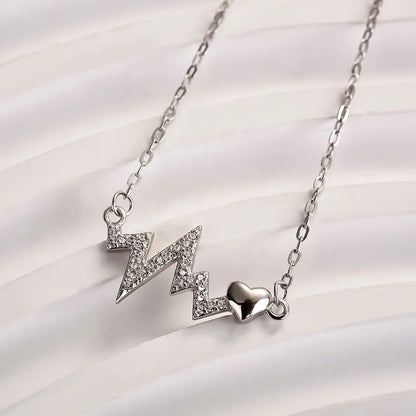 Refined Halo Pendant Necklace For Women In White Gold