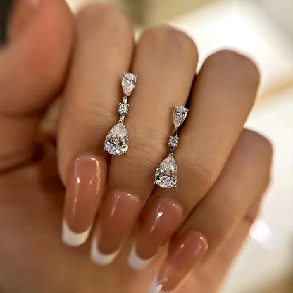 Graceful Modern 1.0Ct Women's Stud Earrings