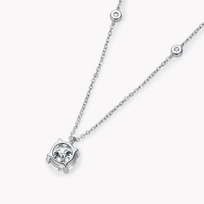2.0ct Graceful Round Cut Pendant Necklace For Women In White Gold
