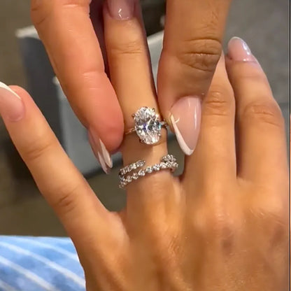 Royal Gleam 4.0 Carat Oval Cut Wedding Set in Sterling Silver