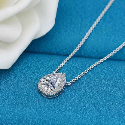 3.0ct Sophisticated Pear Cut Pendant Necklace For Women In White Gold