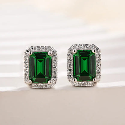 Graceful Modern 1.5Ct Women's Stud Earrings