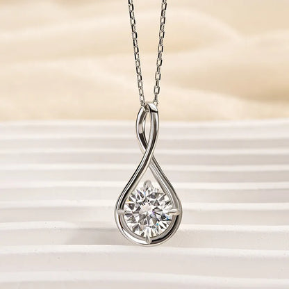 2.0 Ct Statement Halo Round Cut Pendant Necklace In White Gold