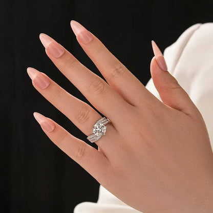 Royal Gleam 3.0 Carat Round Cut Engagement Ring in Sterling Silver