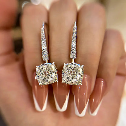 Timeless Modern 3.0Ct Women's Stud Earrings