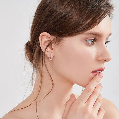 Sophisticated Minimal Women's Stud Earrings