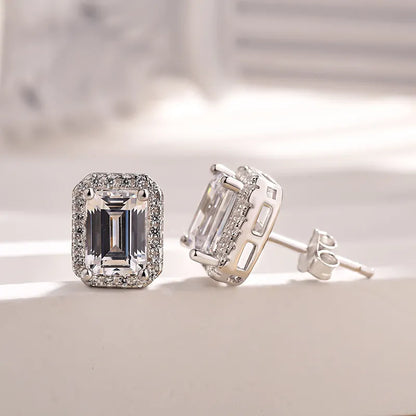 Classic Sparkling 1.5Ct Women's Stud Earrings