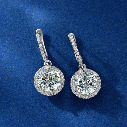 Stunning Lustrous 1.0Ct Women's Stud Earrings