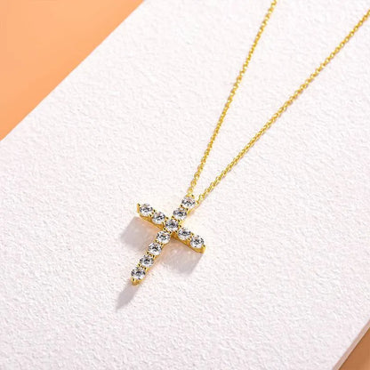 Timeless Pendant Necklace For Women In White Gold