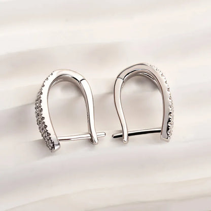Sophisticated Minimal Women's Stud Earrings