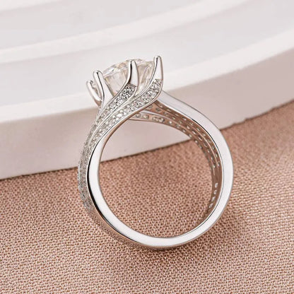 Royal Gleam 3.0 Carat Round Cut Engagement Ring in Sterling Silver