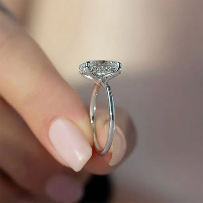 Dazzling Union 4.0ct Oval Cut Engagement Ring for Women in Sterling Silver