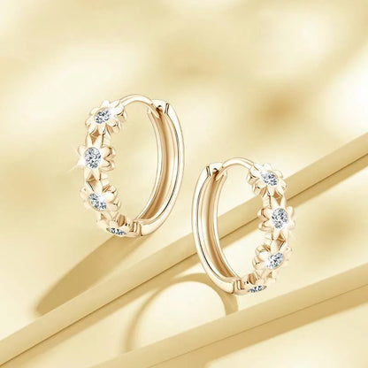 Refined Lustrous 0.3Ct Women's Stud Earrings