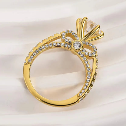 Grand Splendor 3.0ct Round Cut Engagement Ring for Women in Sterling Silver