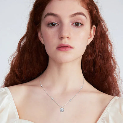 2.0ct Graceful Round Cut Pendant Necklace For Women In White Gold