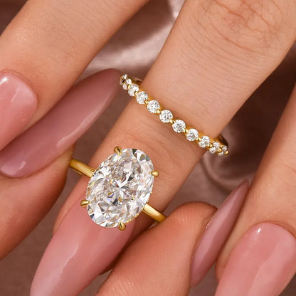 Royal Gleam 5.5 Carat Oval Cut Wedding Set in Sterling Silver