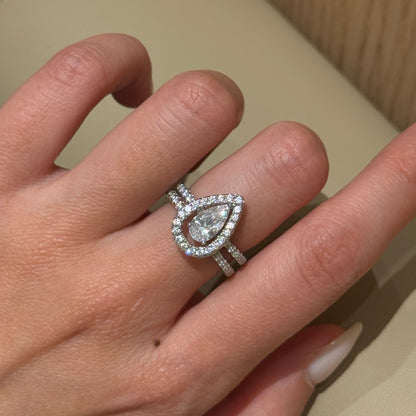 Petal Drop 1.5 Carat Pear Cut 2-Piece Wedding Set in Sterling Silver