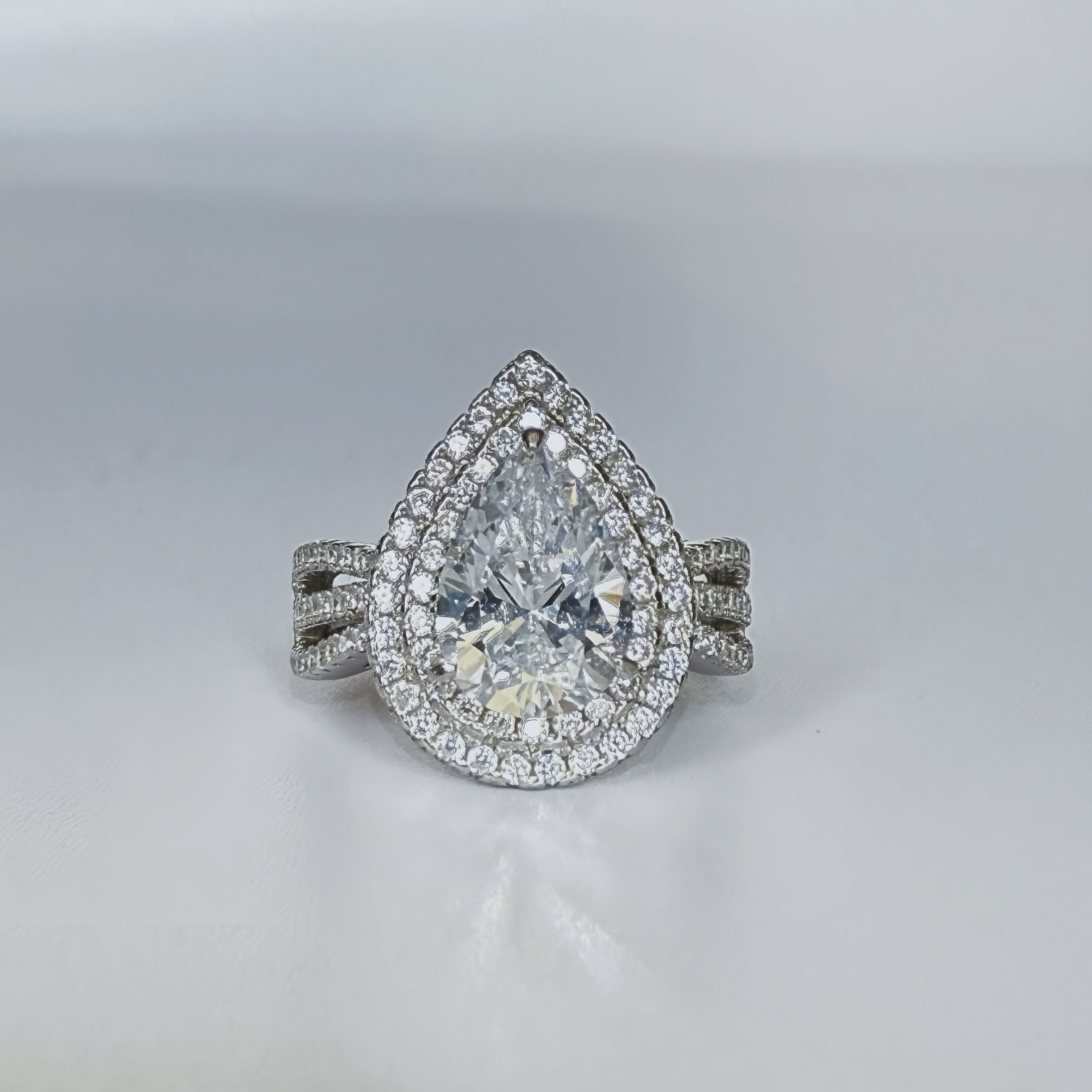 Glistening Pear 2.5 Carat Pear Cut Engagement Ring in Sterling Silver