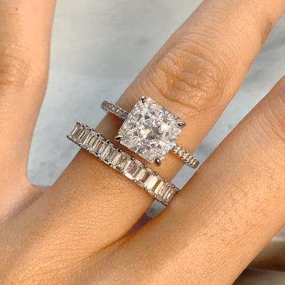 Elegant 3.0 Carat Radiant cut 2pc Wedding Ring Set for Women in Sterling Silver