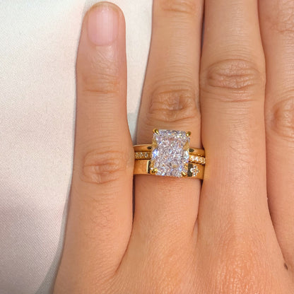 Elegant 4.0ct Radiant cut 3pc Wedding Ring Set for Women in Sterling Silver
