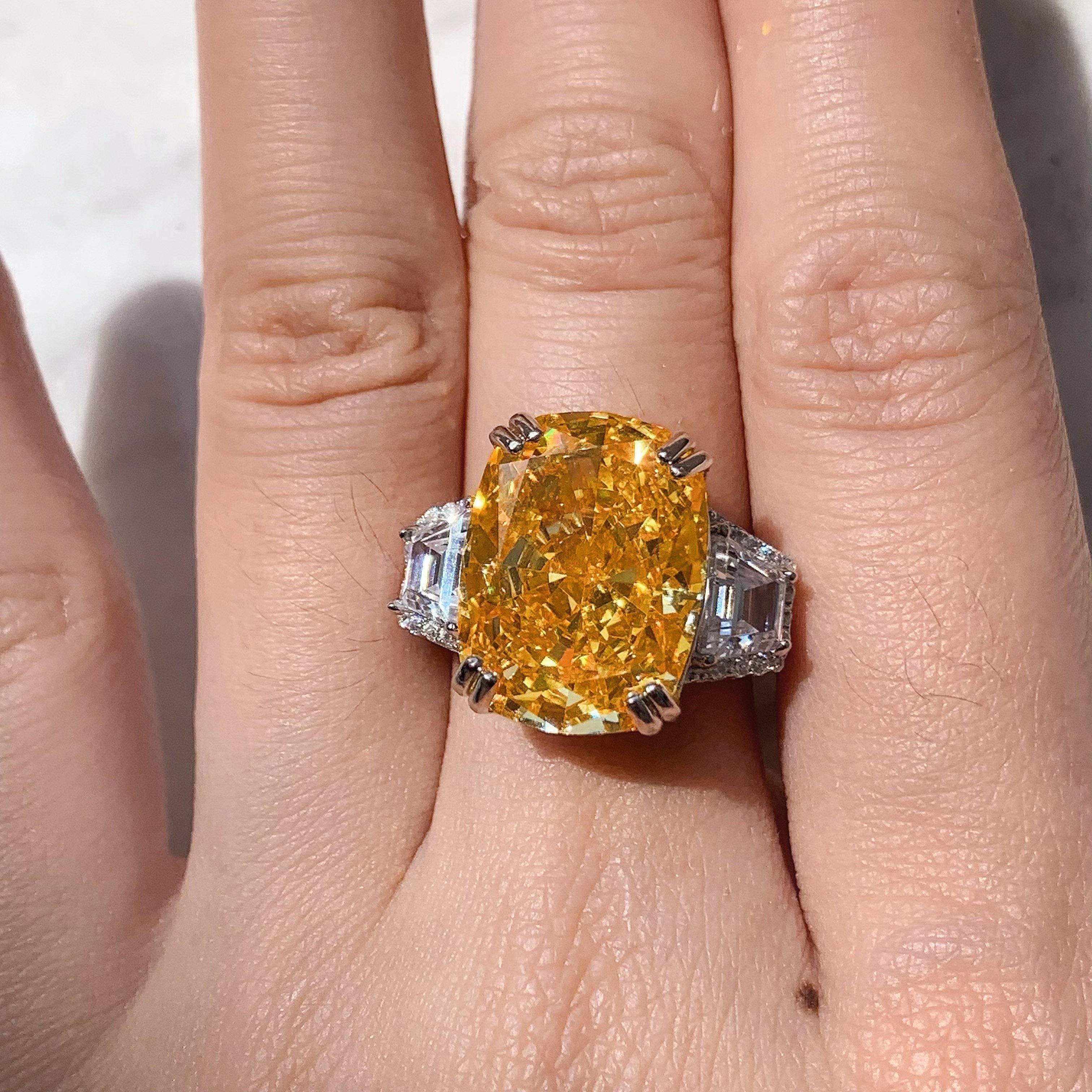 Elegant 8.0ct Oval Cut Engagement Ring for Women in Sterling Silver